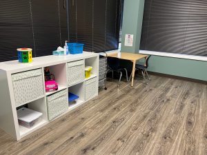 Bellaire Cubbyholes and Desk | ABA Therapy in Bellaire TX